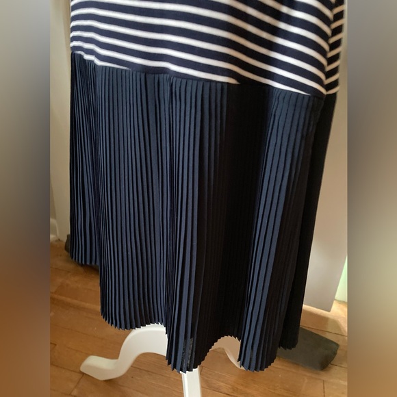 Hem & Thread Drop Waist Tank Dress - SZ L - Picture 4 of 4